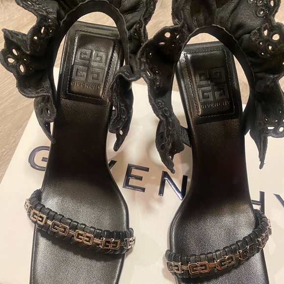 Givenchy G Woven Sandals - Picture 12 of 12